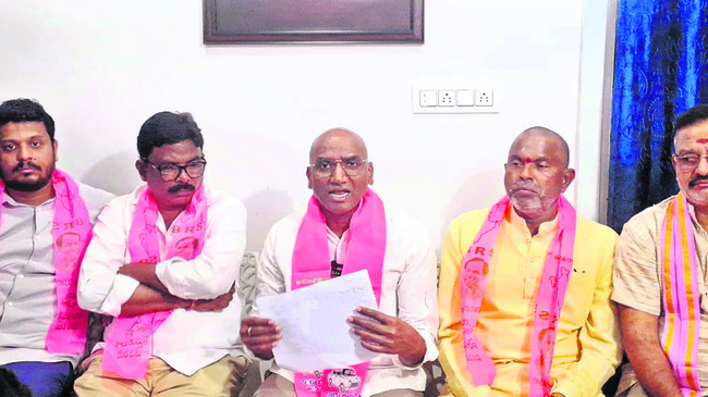 ఆర్టీవో అవినీతిపై విచారణ చేపట్టాలి1