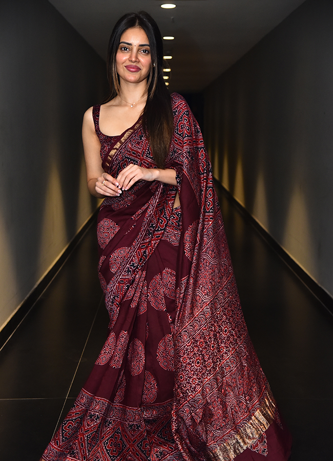 3 Roses Season 2 Actress Kushitha Kallapu HD Photos2