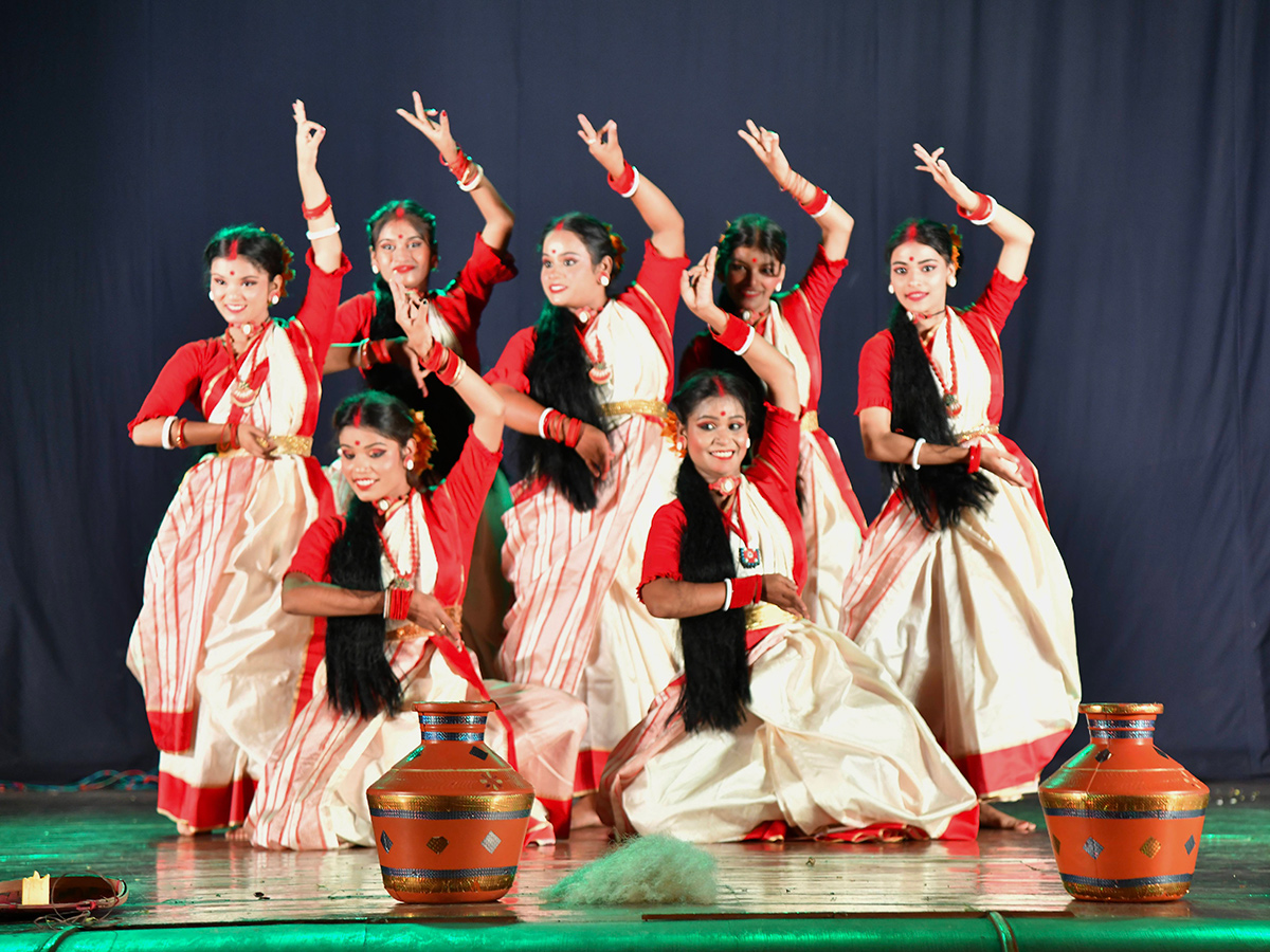 Folk Art Performance At Vijayawada Photos3