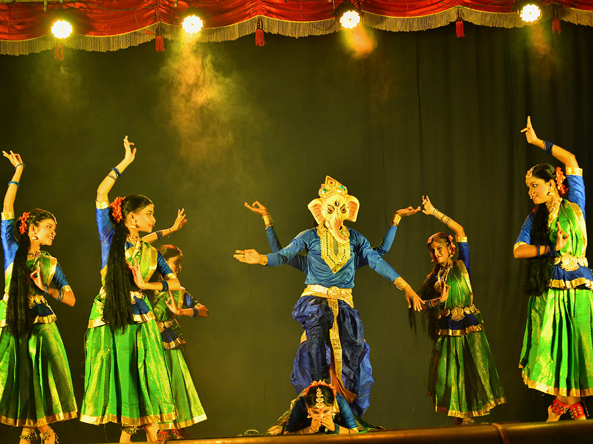Folk Art Performance At Vijayawada Photos9