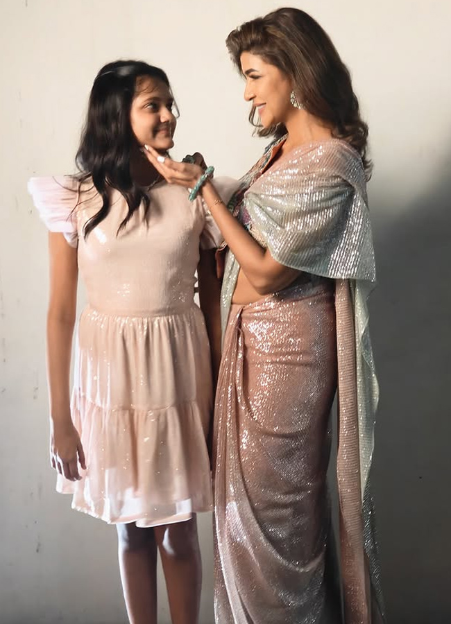 Mohan Babu celebrates 50 years as an actor with a grand party (Photos)7