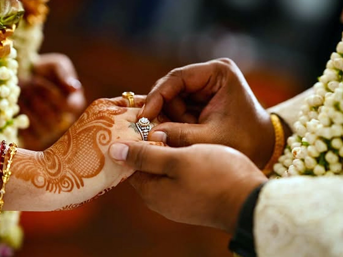 Telugu serial actress's engagement with her boyfriend (Photos)2