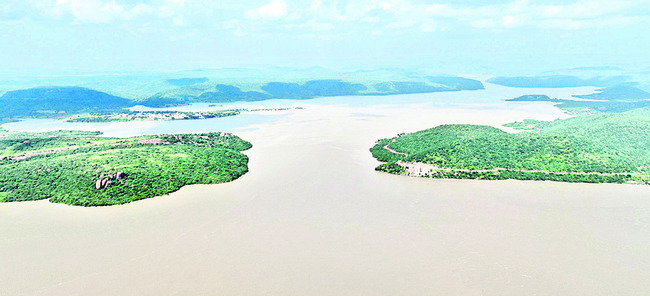 ఉమ్మడి జిల్లాలో 175 మందికే ఉద్యోగాలు.. 
1