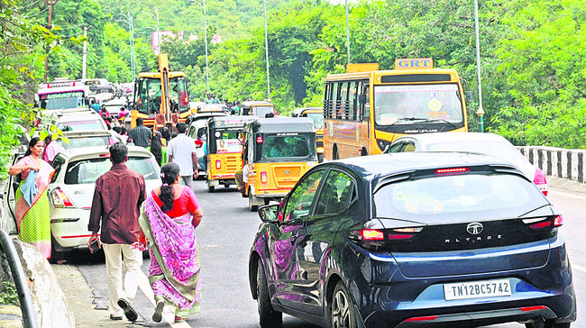 తిరుత్తణిలో కార్తీక సందడి1