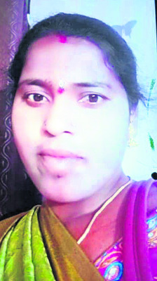 వైద్యుల నిర్లక్ష్యానికి మహిళ బలి1