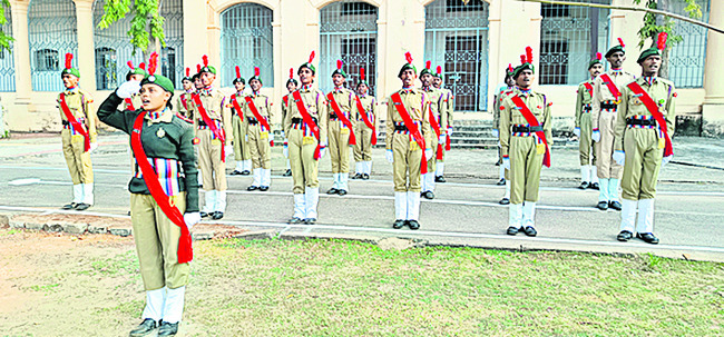 ఘనంగా 78వ జాతీయ ఎన్‌సీసీ రైజింగ్‌ డే వేడుకలు1