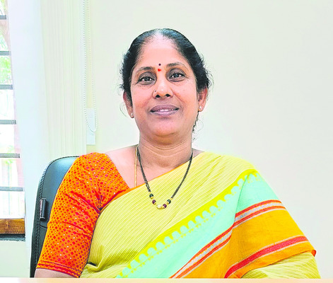 ఇందిరమ్మ ఇళ్లకు ‘ఉపాధి’ 1