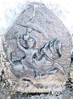 అపురూప జైన శిల్పాలు లభ్యం 1