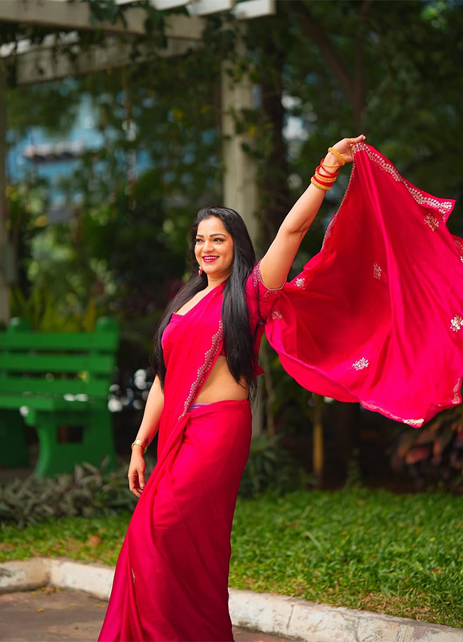 Bigg Boss Fame Ashwini Sri HD Photos10