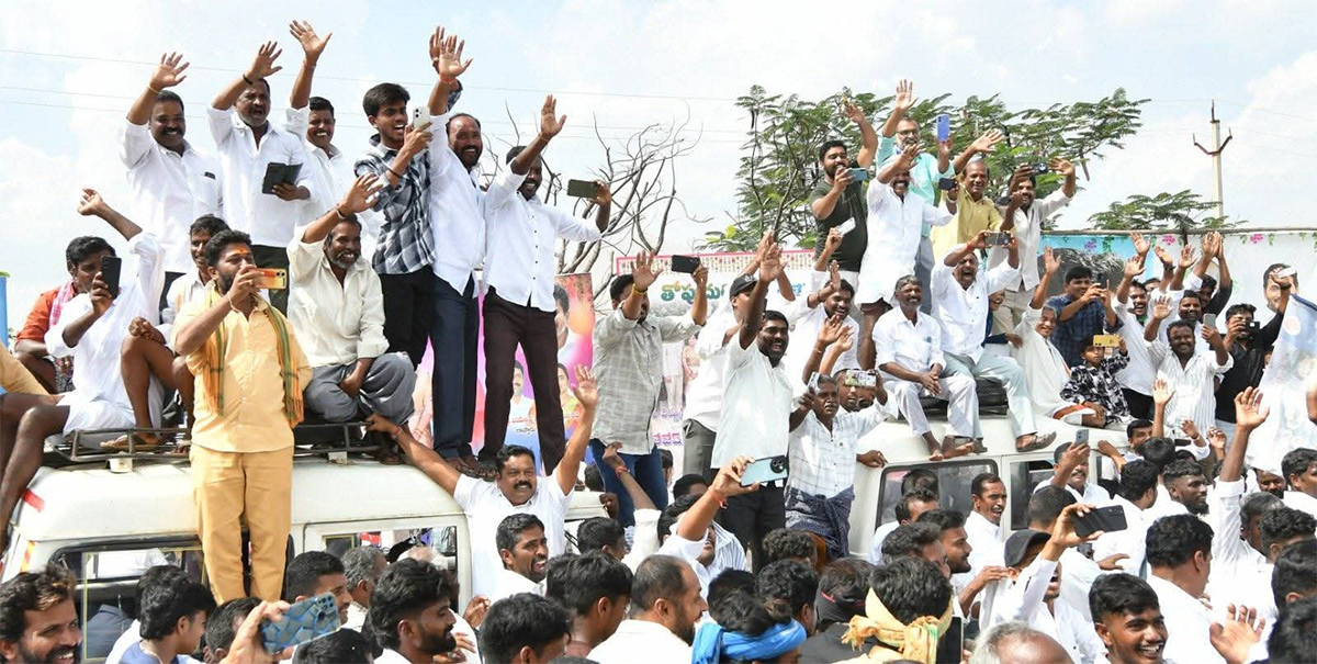 YS Jagan Attend Marriage At Raptadu Thopudurthi Prakash Reddy21