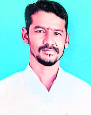 గౌరవం లేదు.. వేతనం రాదు!1