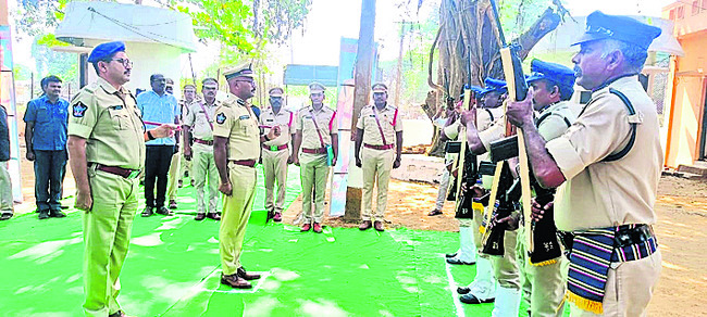 867 గంజాయి కేసుల్లో 2,467 మంది అరెస్టు 1