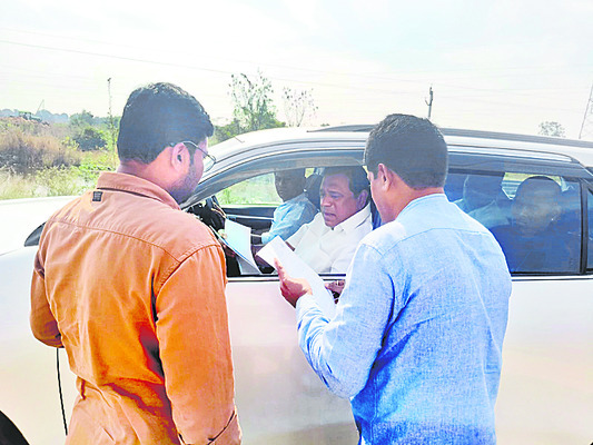 సస్యరక్షణ చర్యలు తప్పనిసరి1