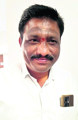 అర్జీల పరిష్కారంలో వేగం పెంచాలి5