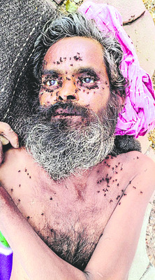 గుర్తు తెలియని వ్యక్తులు మృతి 1