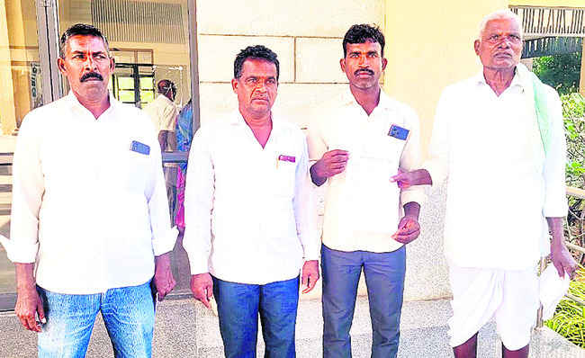 సమస్యల‘వాణి’.. పరిష్కరించాలని2