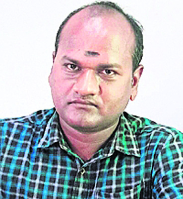 యథేచ్ఛగా గ్రావెల్‌ తరలింపు2