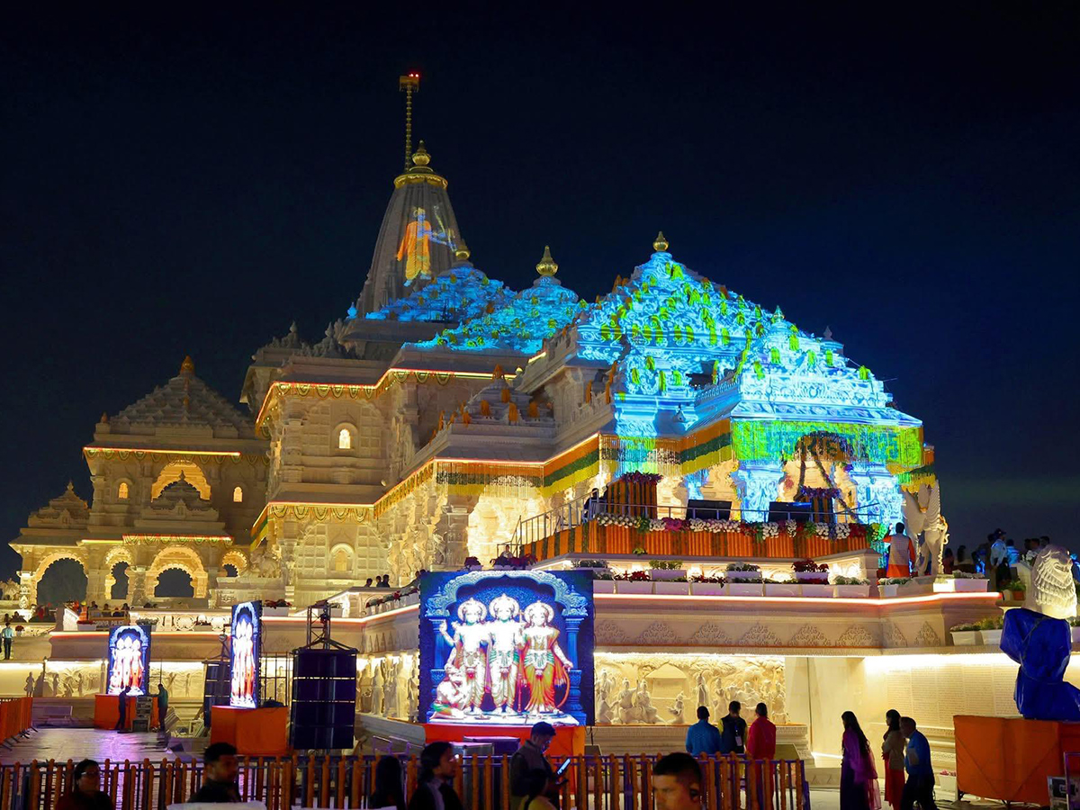 Devotional : Dhwajarohan Utsav in Ayodhya Photos1