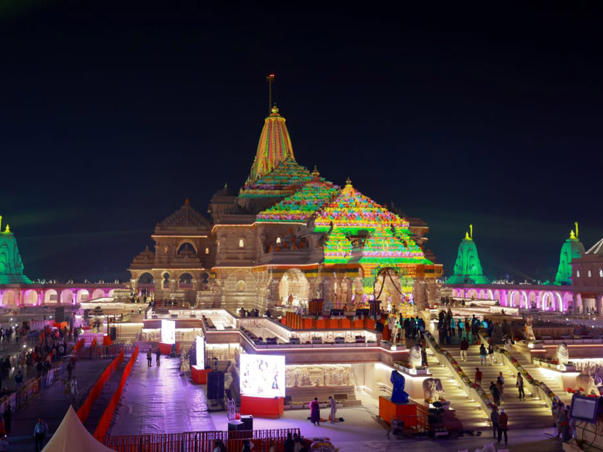 Devotional : Dhwajarohan Utsav in Ayodhya Photos18