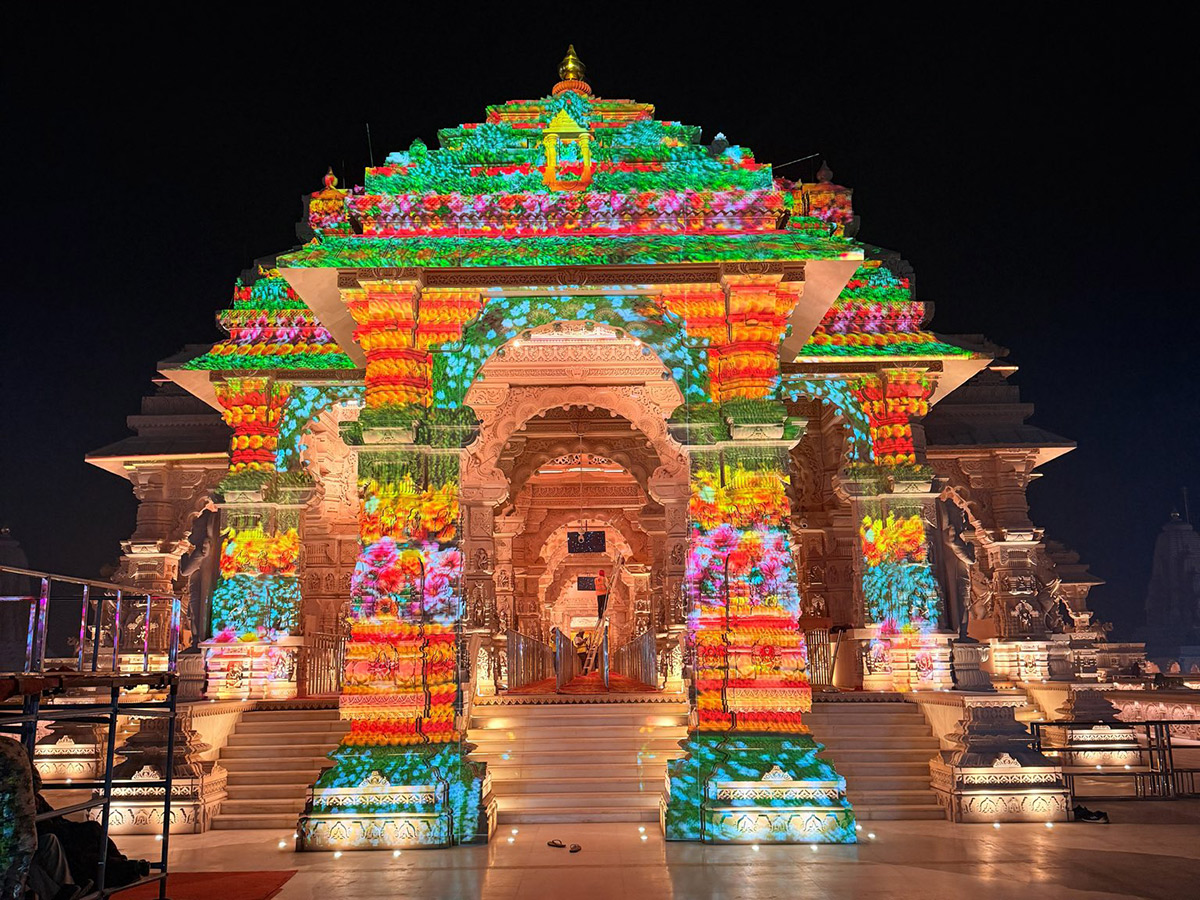 Devotional : Dhwajarohan Utsav in Ayodhya Photos8