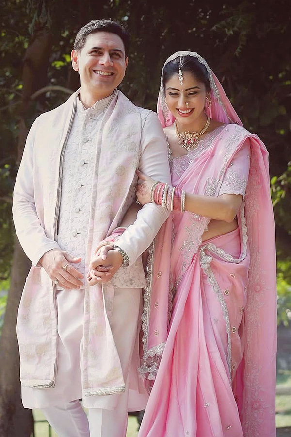 Kyunki Saas Bhi Kabhi Bahu Thi Actors Sandeep Baswana And Ashlesha Savant Get Married After 23 Years Of Dating Photos2