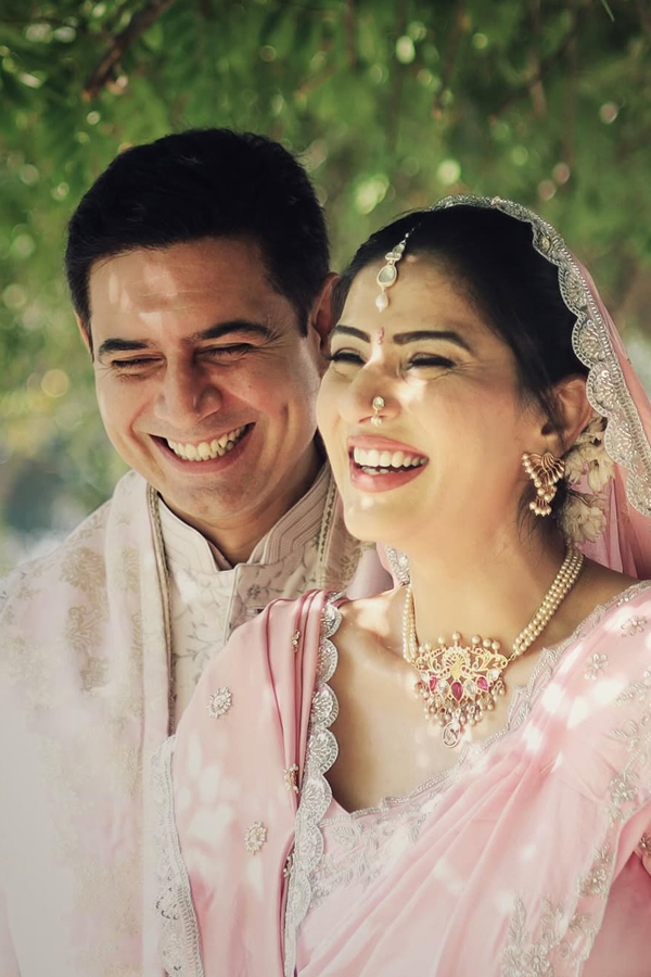 Kyunki Saas Bhi Kabhi Bahu Thi Actors Sandeep Baswana And Ashlesha Savant Get Married After 23 Years Of Dating Photos10