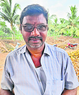 అయినకాడికి ఇచ్చేస్తున్నాం 
2