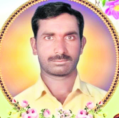 అనుమానాస్పద స్థితిలో వ్యక్తి మృతి 
1