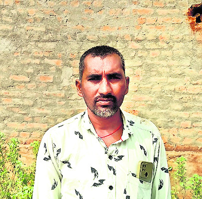 అరటి కేజీ రూపాయే.. 
2