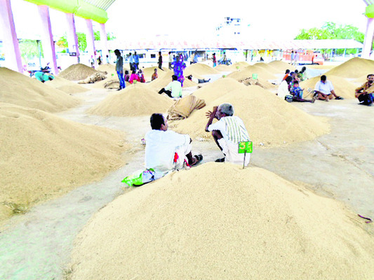 చిన్న నీటి తరహా వనరుల గణనపై శిక్షణ 
1