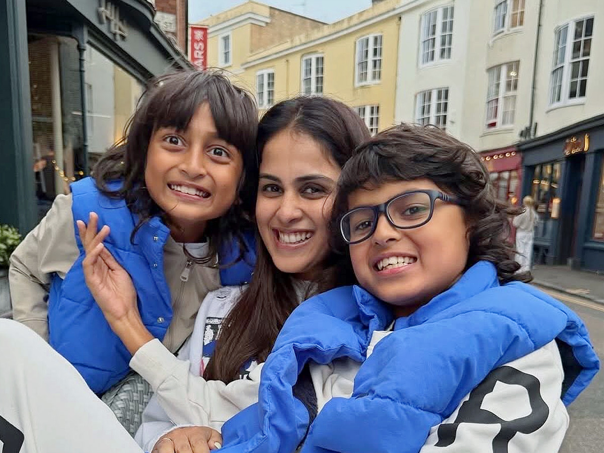 Have Seen Actress Genelia family? Photos5