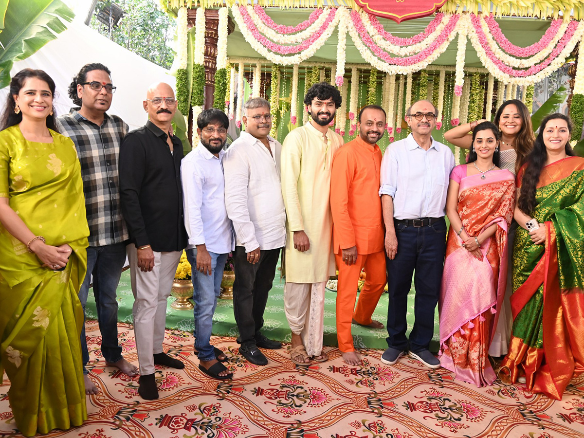 Padaharu Rojula Pandaga Movie Opening Photos14