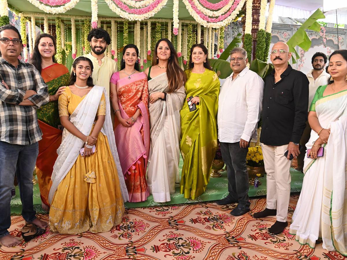 Padaharu Rojula Pandaga Movie Opening Photos16