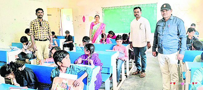 విద్యార్థులకు నవోదయం3