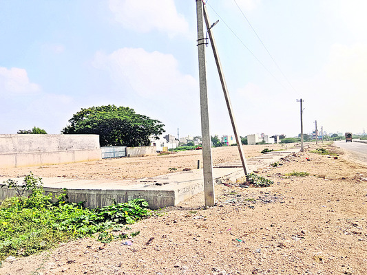 ఎర్రవంక మాయం1