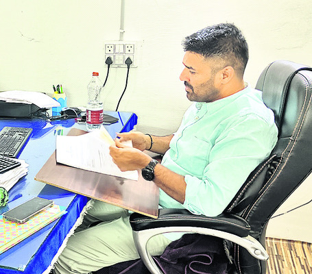 నిలిచిన రిజిస్ట్రేషన్లు 2