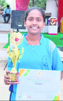 కలెక్టరేట్‌లో సహాయ కేంద్రం5