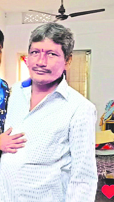 జాతీయ బ్యాడ్మింటన్‌లో  హరికృష్ణ, చరణ్‌రామ్‌కు కాంస్యం1