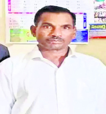 యువకుడి బలవన్మరణం 
1