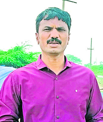 అప్పు చేసి కట్టుకున్నా.. 
1