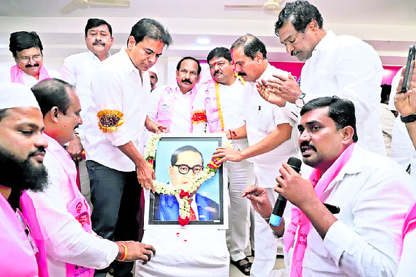 కేసీఆర్‌ దీక్షతోనే తెలంగాణ ప్రకటన1