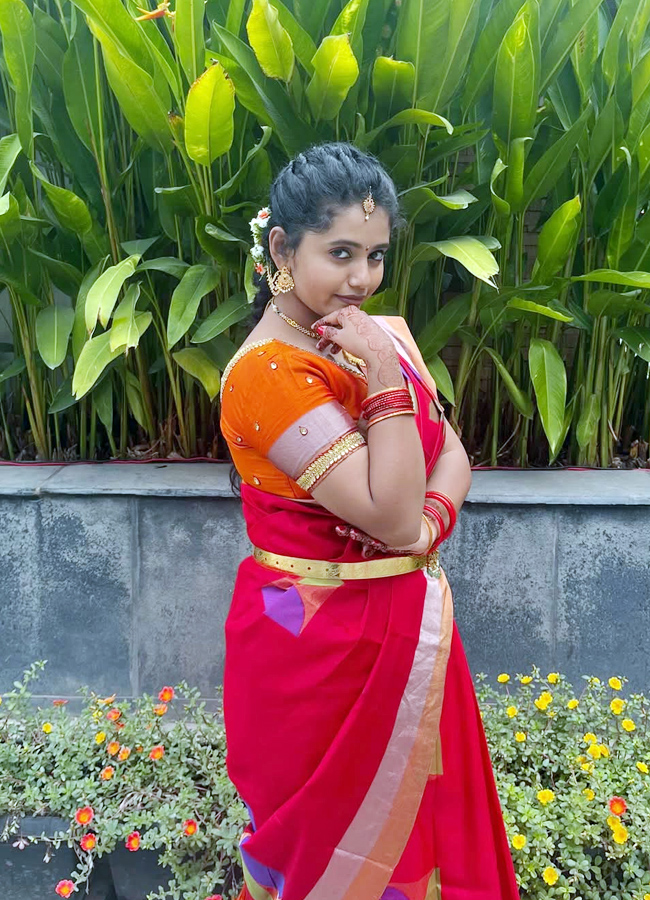 Rajanna movie child artist annie latest pictures in beautiful saree5