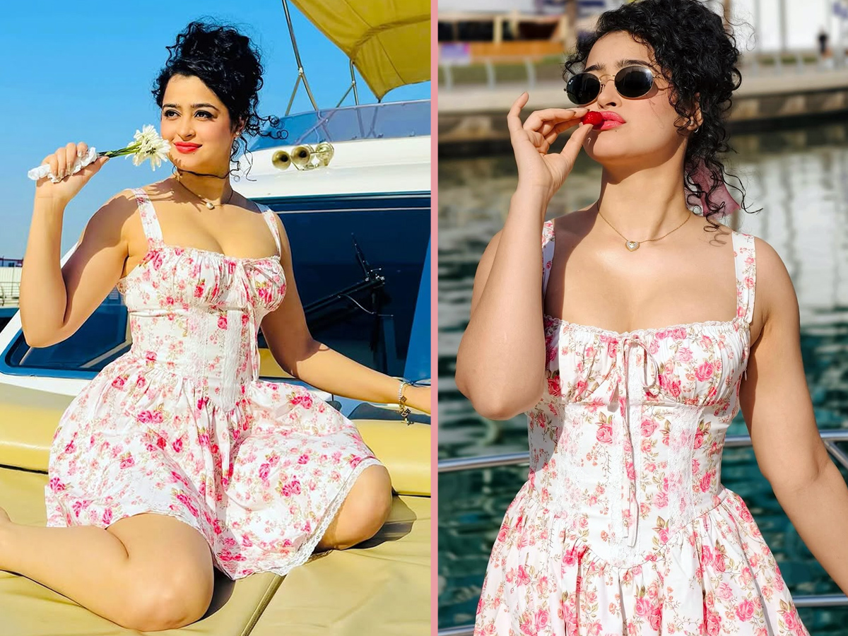 Apsara Rani enjoying in Dubai (photos)1
