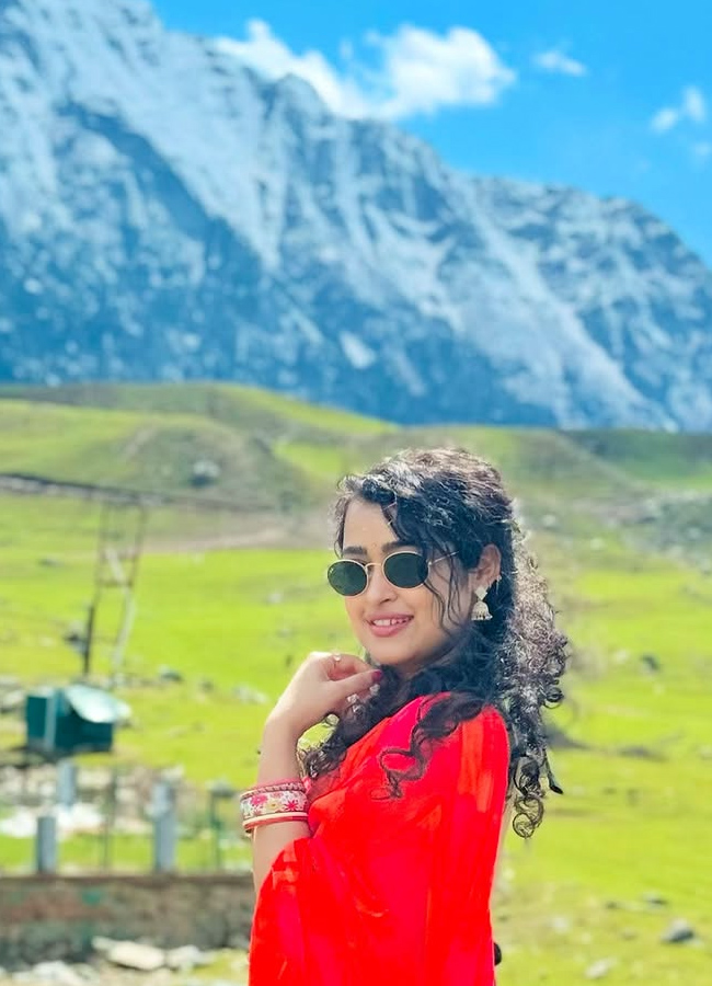 Apsara Rani enjoying in Dubai (photos)12