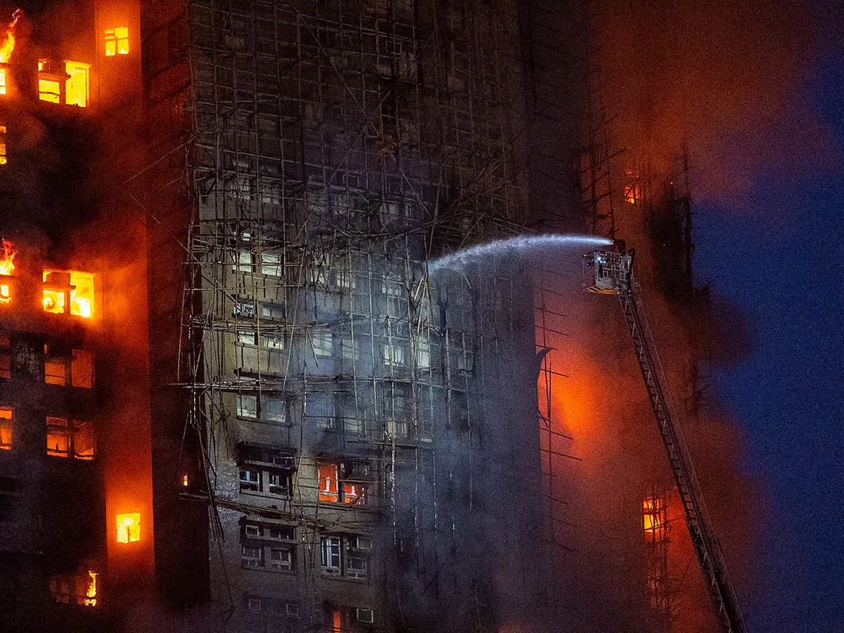 Fire broke out at Wang Fuk Court Tai Po district of Hong Kong2