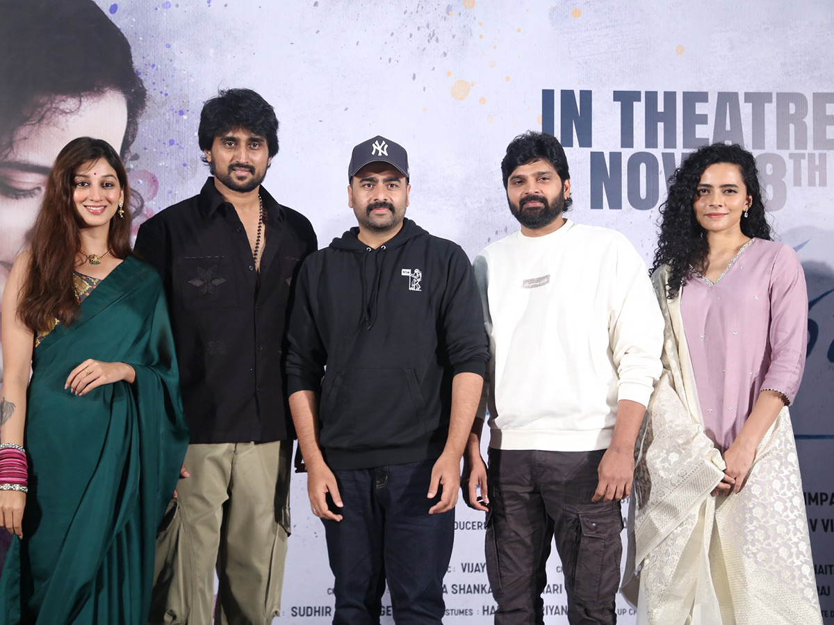 Maruva Tarama Movie Pre Release Event Photos13