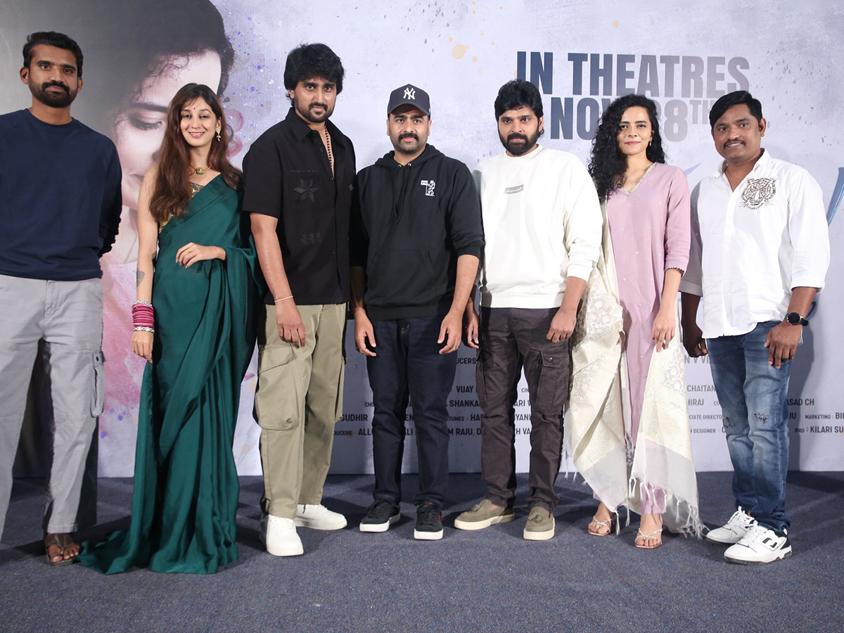 Maruva Tarama Movie Pre Release Event Photos14