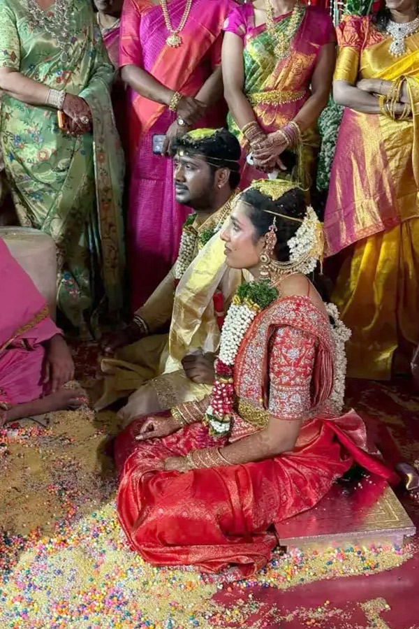 Singer Rahul Sipligunj Marries Fiancée Harinya Reddy Photos7