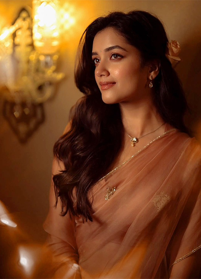 Tollywood Actress Bhagyashri Borse HD Photos15