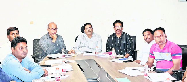 ప్రత్యేక బ్యాంకు  ఖాతా తెరవాలి 
1